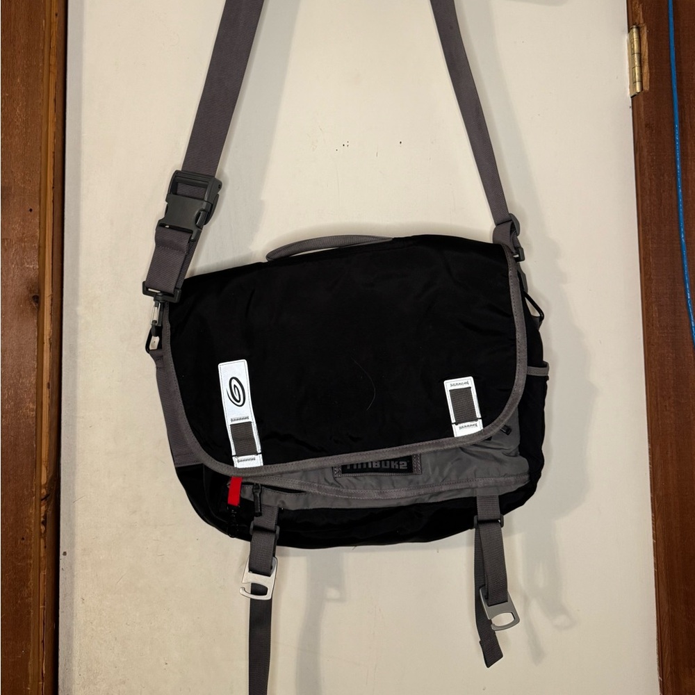 Timbuk2 Classic Black and Gray Messenger Bag